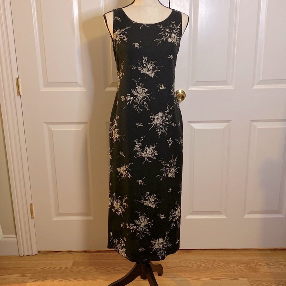 Casual Corner Petite Sleeveless Maxi Dress